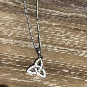 Cara fashion necklace
